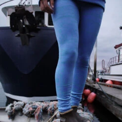 Grundens Maris Fishing Leggings X - Salmon Sisters Print -Shimano Store grundens maris leggings x salmon sisters print sky blue 66840.1651206515